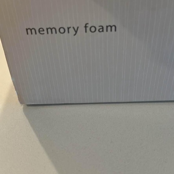 NWT Women's Black Over-the-Knee Boots - Picture 6 of 8